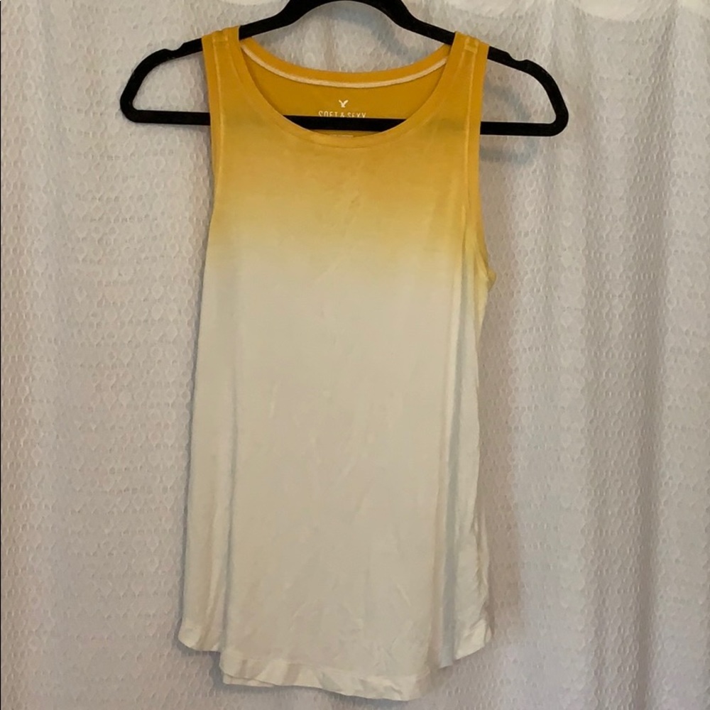 Pretty yellow ombre tank